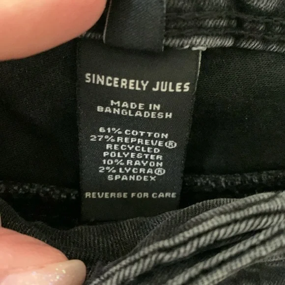 Sincerely Jules Black Flare Wide Leg Jeans High Waisted and FrayHem women SZ 27 - Picture 12 of 14